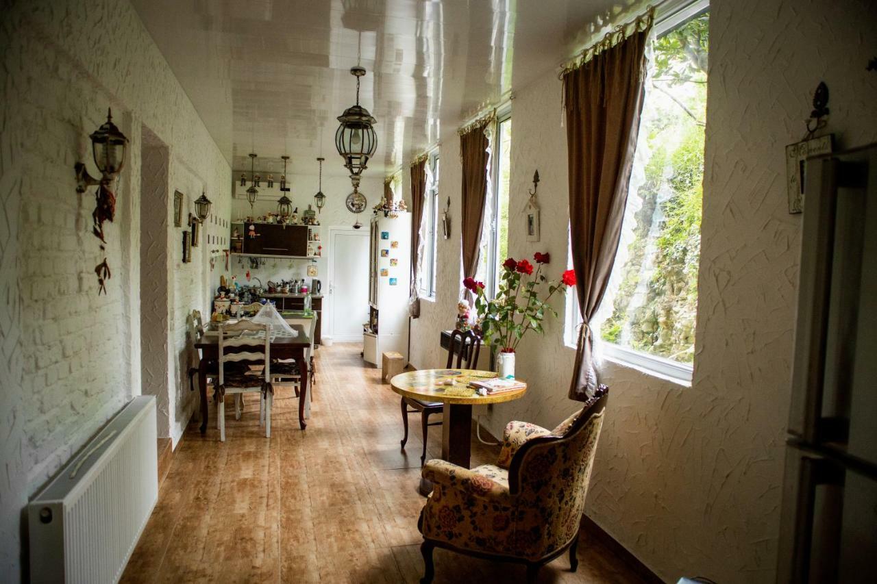 Art House Kutateli Hotel Tskaltubo Exterior photo
